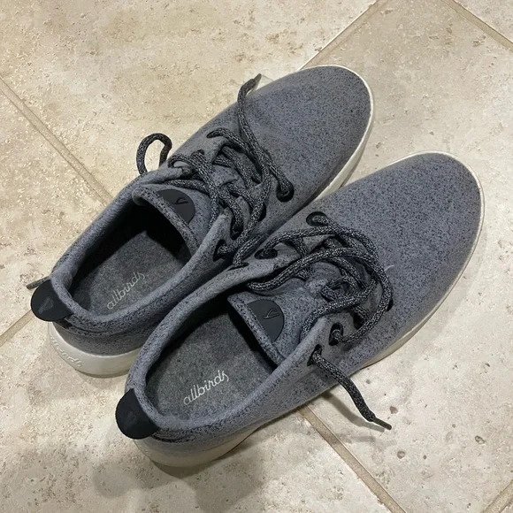Allbirds poshmark shop